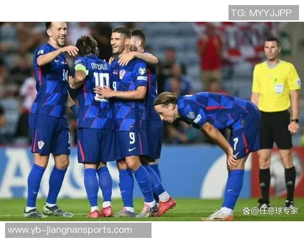 创造十次重大机会的球员仅加克波和佩里西奇在本届世欧预中脱颖而出